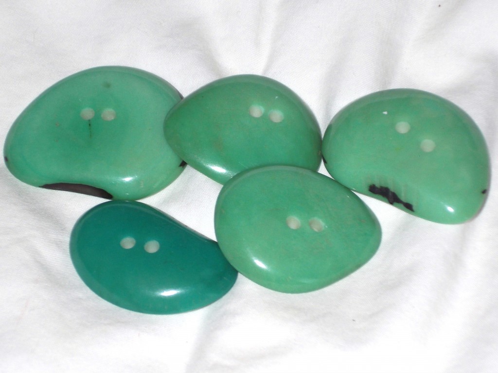 button mint